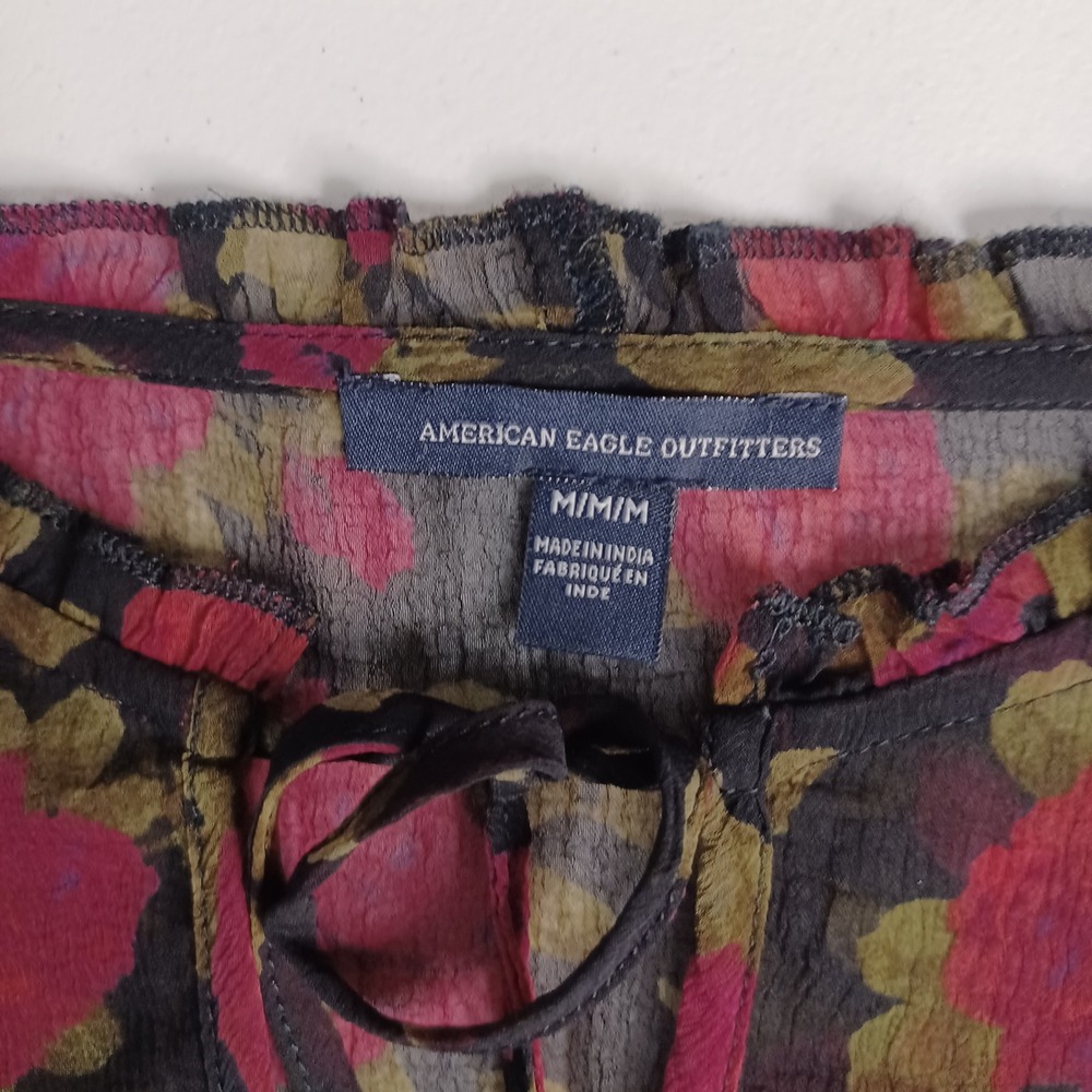 Women's American Eagle Outfitters Sheer Floral Flare Sleeve Blouse Size‎ Medium - Picture 3 of 10